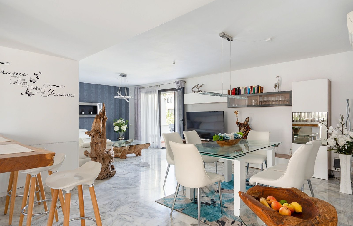 3 Bedroom Villa for Sale in Costalita