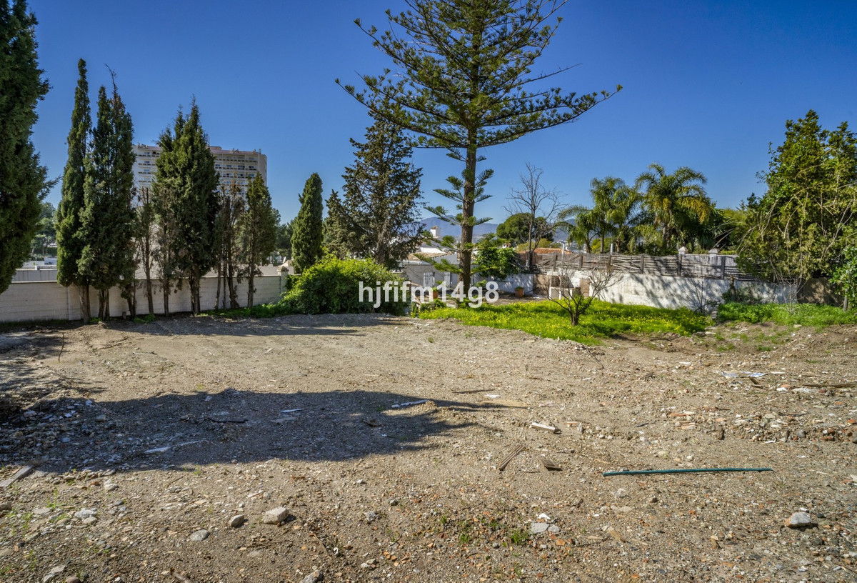 Plot for Sale in Nueva Andalucía — 8