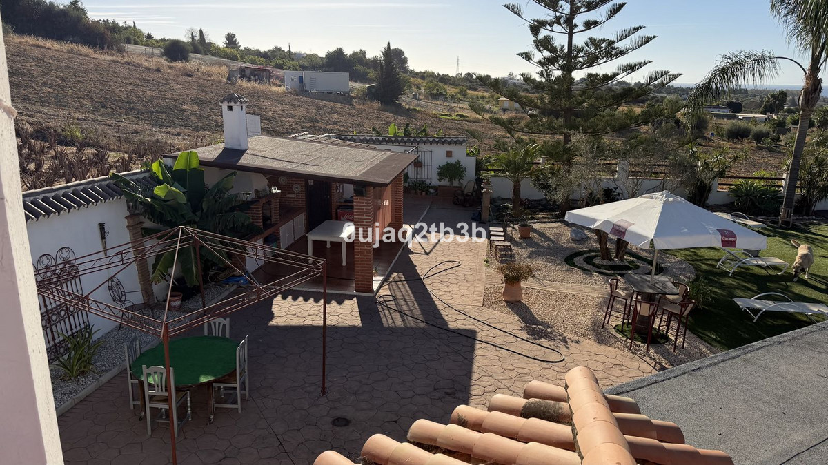 Plot for Sale in Estepona — 4
