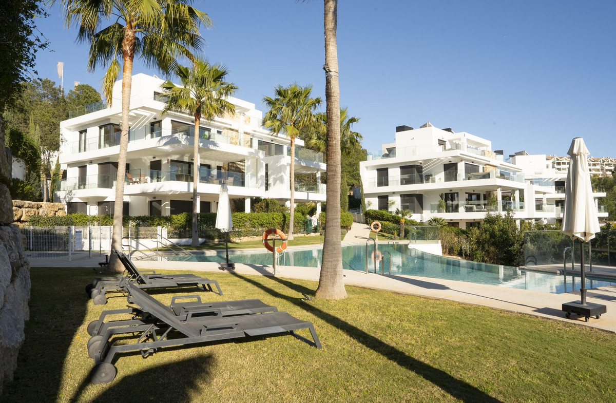 3 Bedroom Apartment for Sale in Selwo — 2