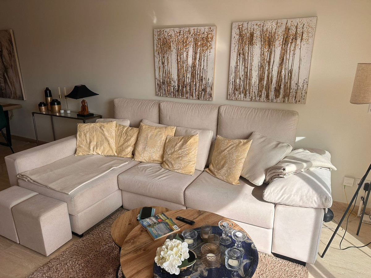 2 Bedroom Apartment for Sale in Estepona — 5