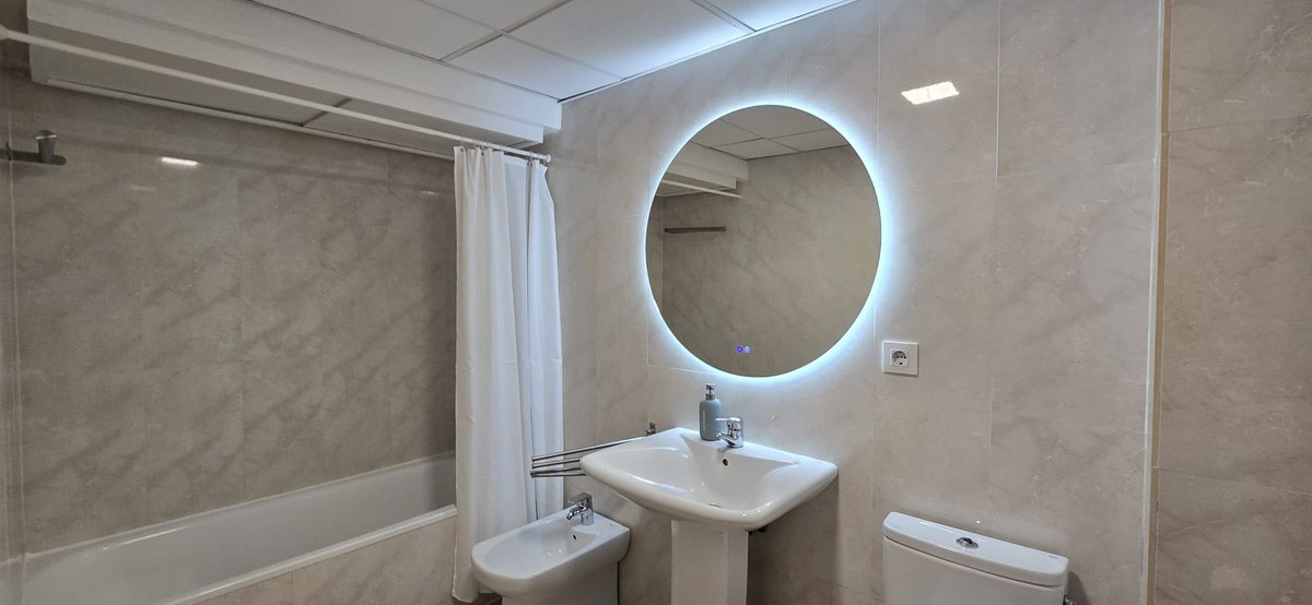 1 Bedroom Apartment for Sale in Puerto Banús — 7