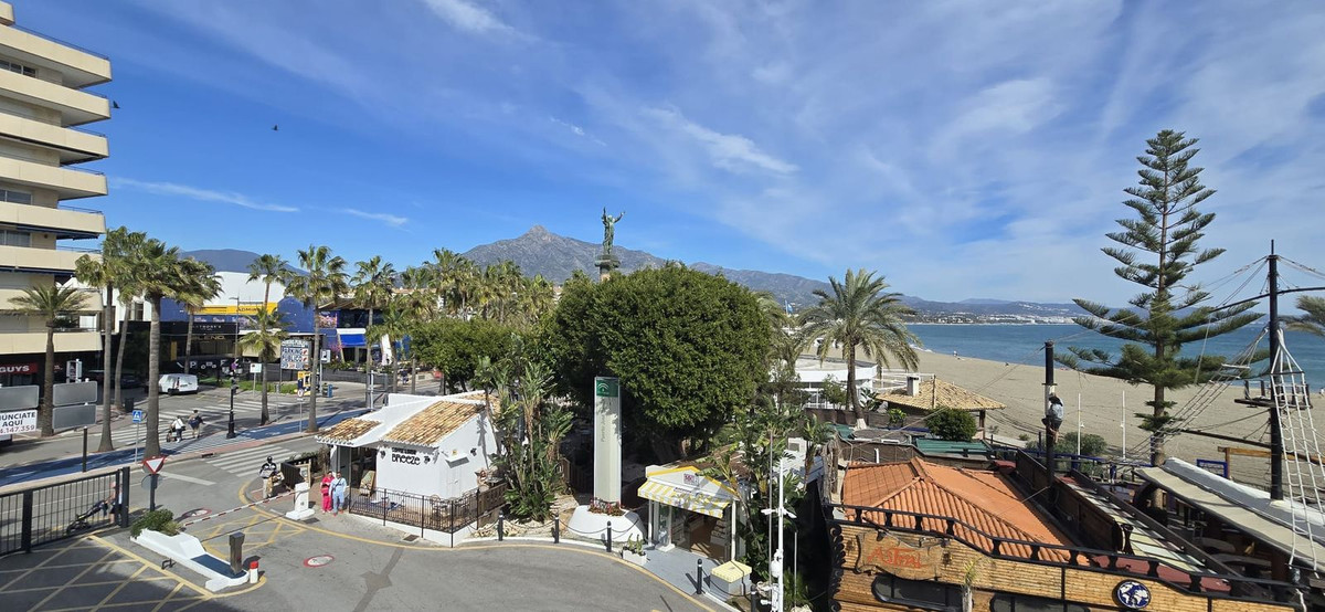 1 Bedroom Apartment for Sale in Puerto Banús — view 10