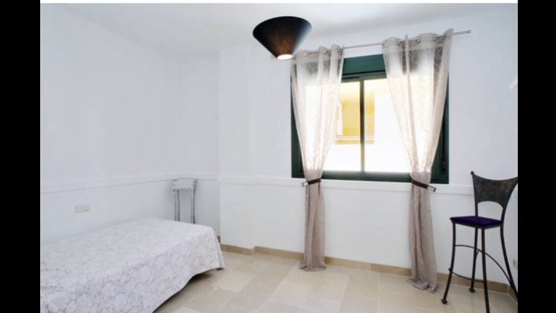 3 Bedroom Apartment for Sale in San Pedro de Alcántara — 6
