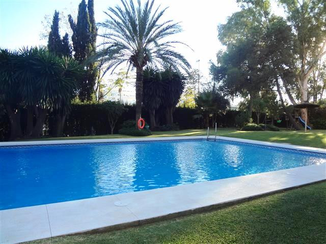 3 Bedroom Apartment for Sale in Nueva Andalucía — view 15