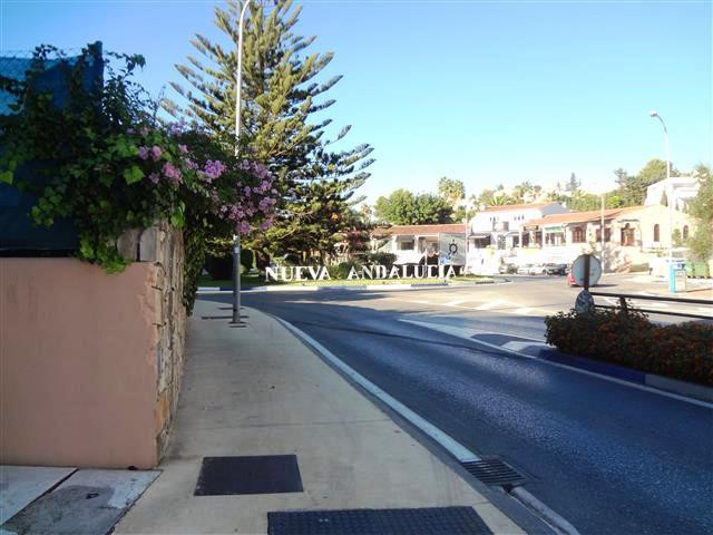 3 Bedroom Apartment for Sale in Nueva Andalucía — 8