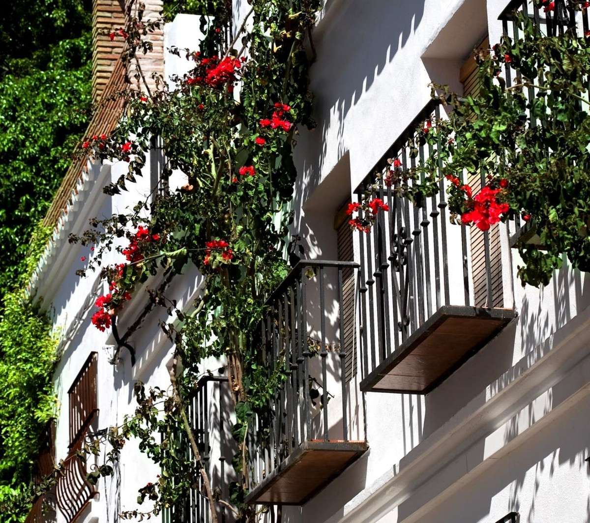 6 Bedroom Villa for Sale in Marbella — 5