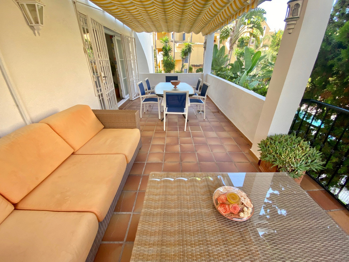 5 Bedroom Apartment for Sale in Nagüeles