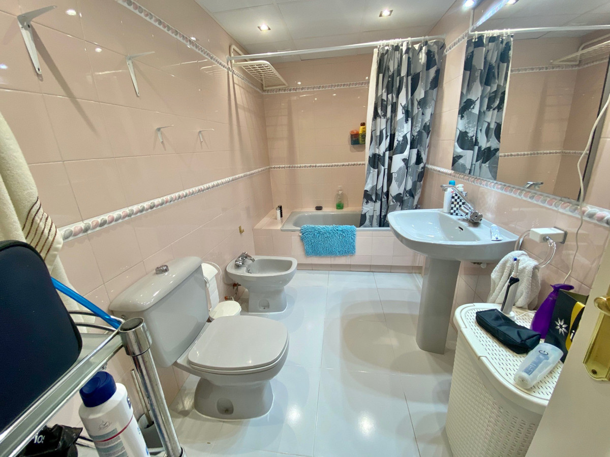 5 Bedroom Apartment for Sale in Nagüeles — 9