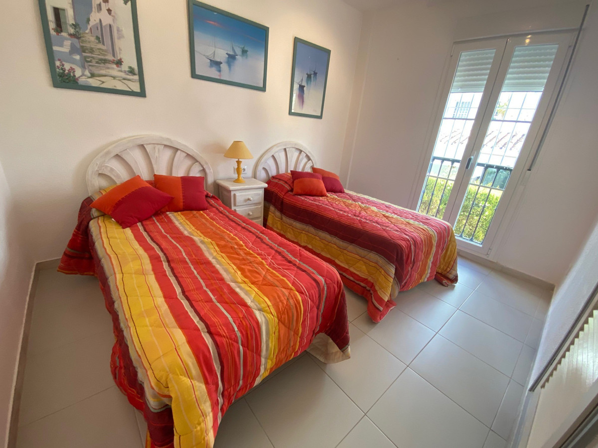 5 Bedroom Apartment for Sale in Nagüeles — view 10