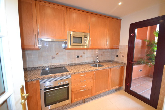 3 Bedroom Villa for Sale in The Golden Mile — 4