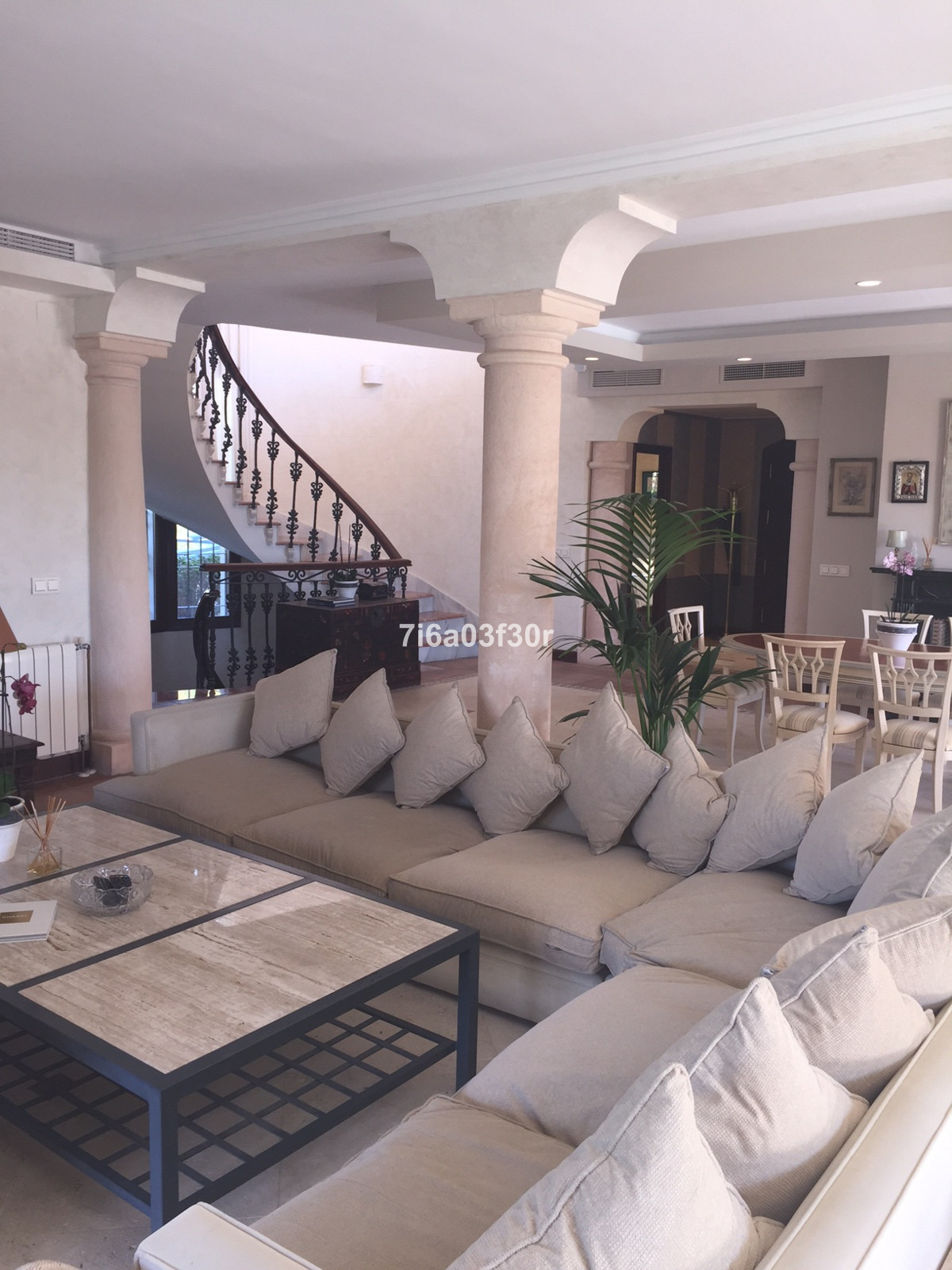 5 Bedroom Villa for Sale in Nueva Andalucía — view 20