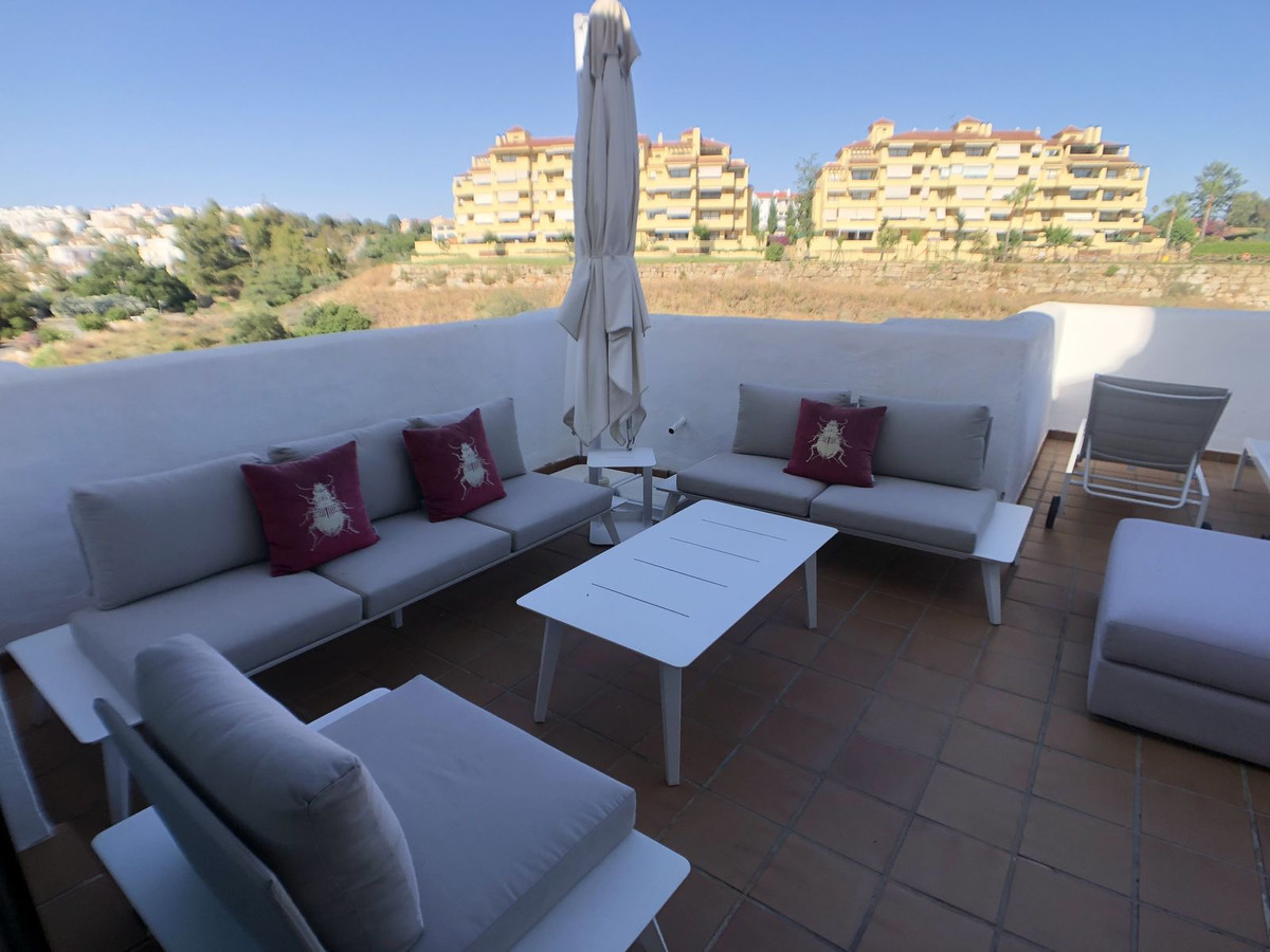 3 Bedroom Apartment for Sale in New Golden Mile — view 18