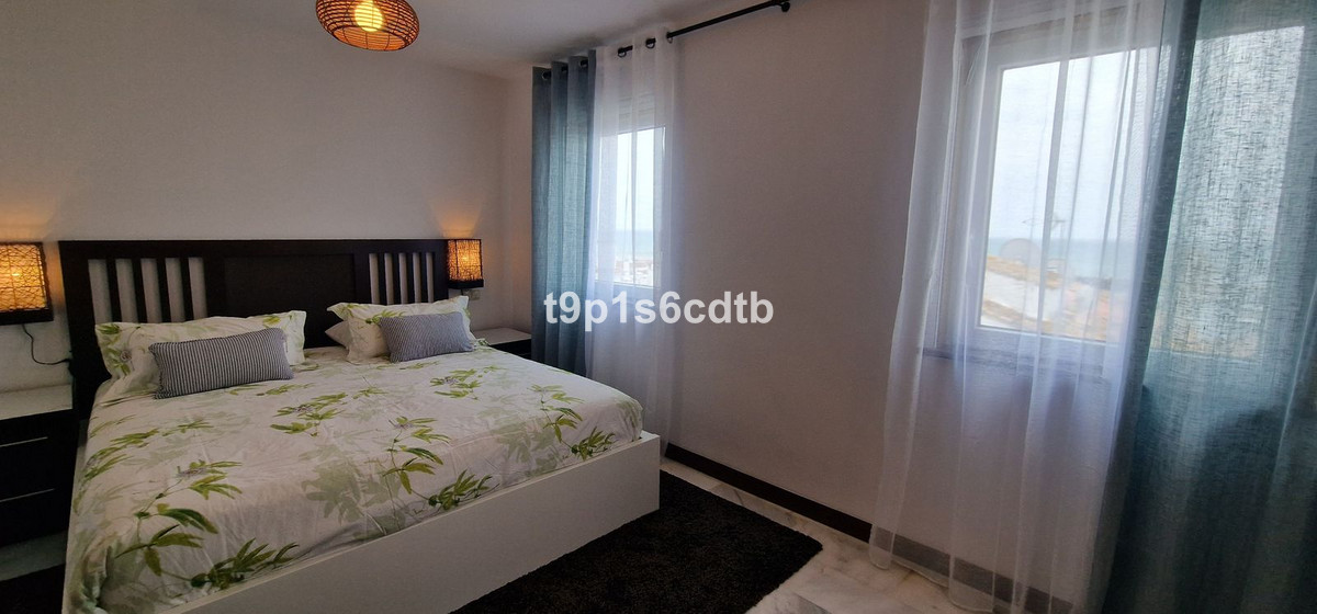 3 Bedroom Apartment for Sale in Puerto Banús — view 14