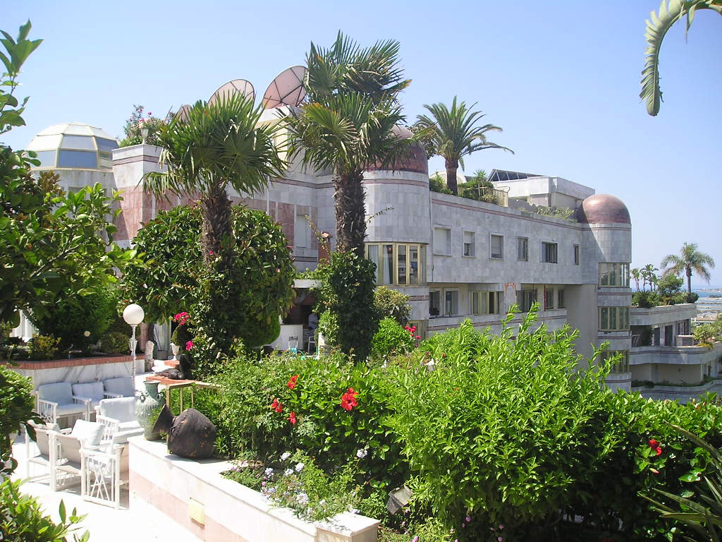8 Bedroom Apartment for Sale in Puerto Banús — view 20