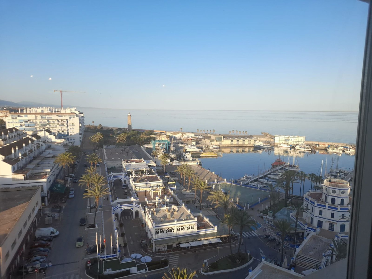 2 Bedroom Apartment for Sale in Estepona — 9