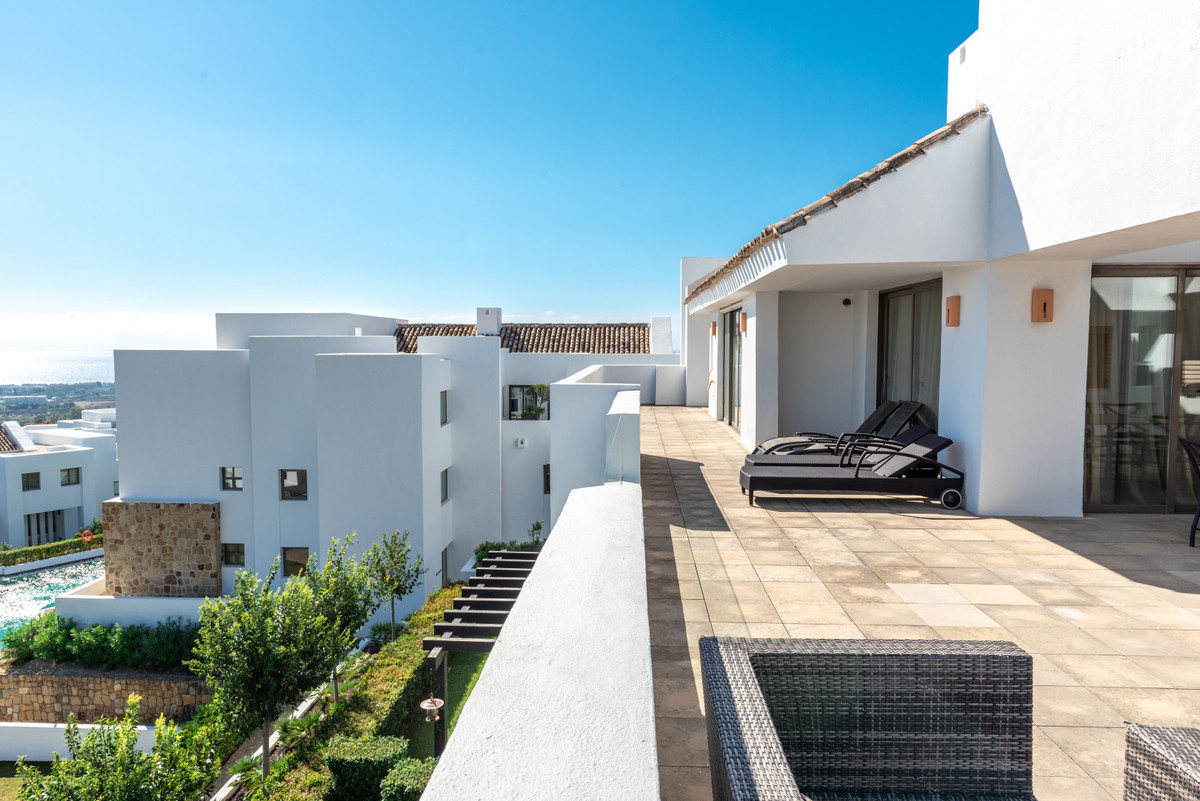 3 Bedroom Apartment for Sale in Los Flamingos — 2