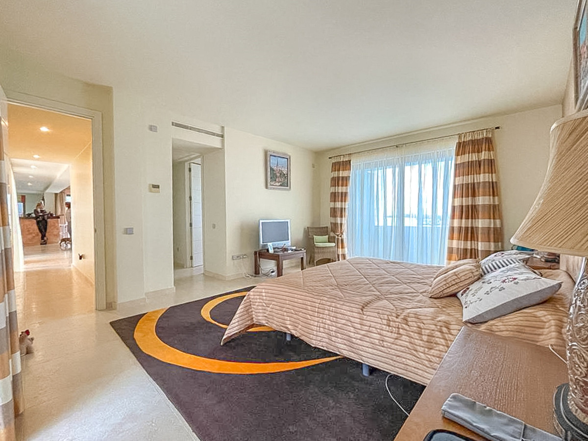 3 Bedroom Apartment for Sale in Los Flamingos — view 10