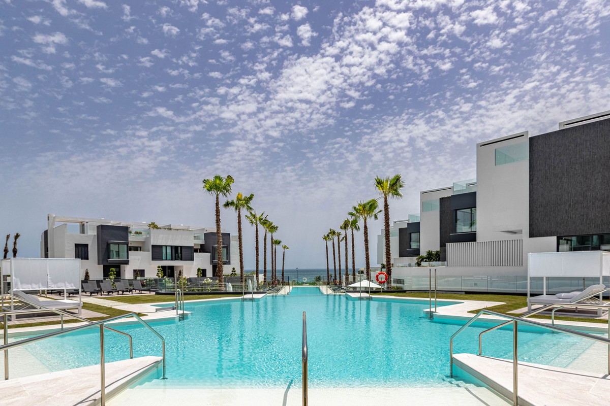 3 Bedroom Villa for Sale in Estepona
