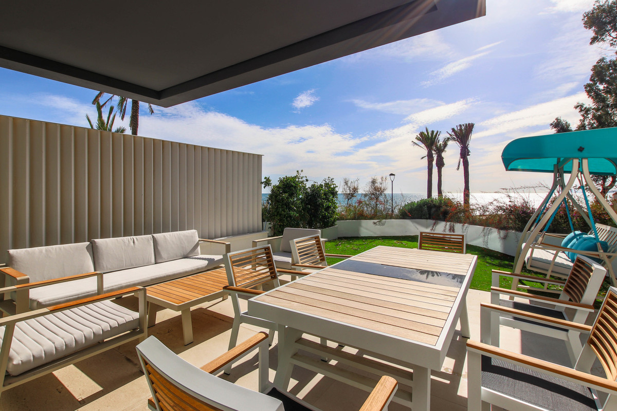 3 Bedroom Villa for Sale in Estepona — 5
