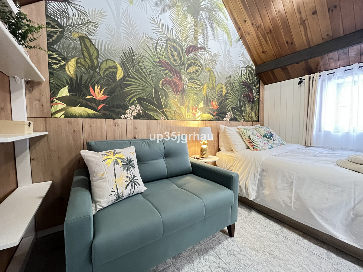 1 Bedroom Apartment for Sale in Estepona — 5