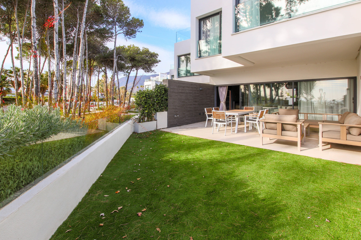 3 Bedroom Villa for Sale in Estepona — 5