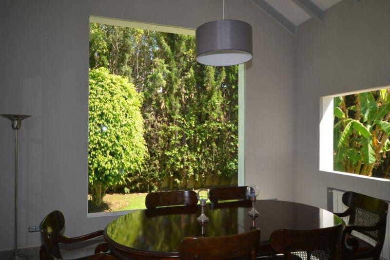 6 Bedroom Villa for Sale in Guadalmina Baja — view 18