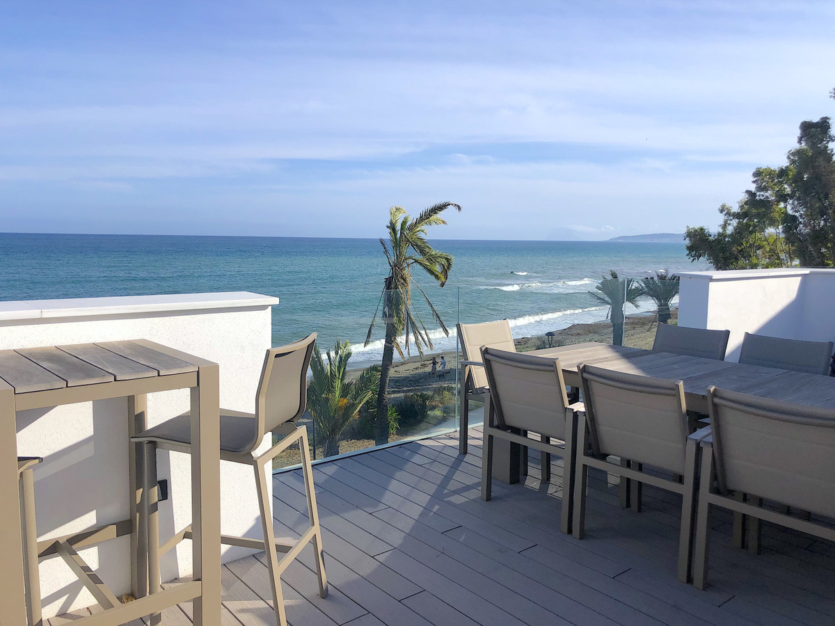 3 Bedroom Villa for Sale in Estepona — view 13