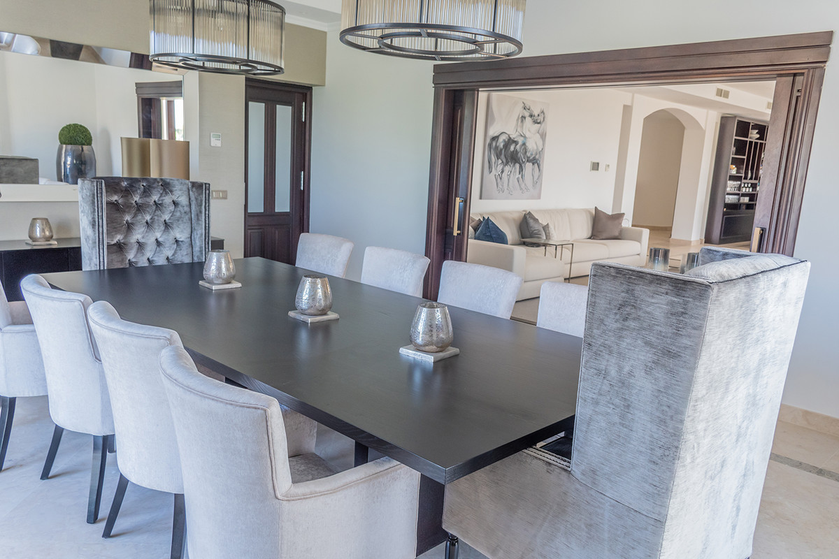 5 Bedroom Villa for Sale in Guadalmina Alta — view 13