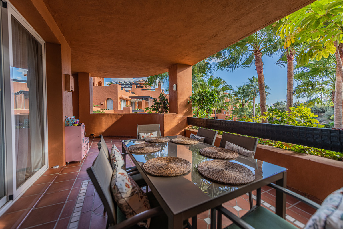 3 Bedroom Apartment for Sale in Nueva Andalucía