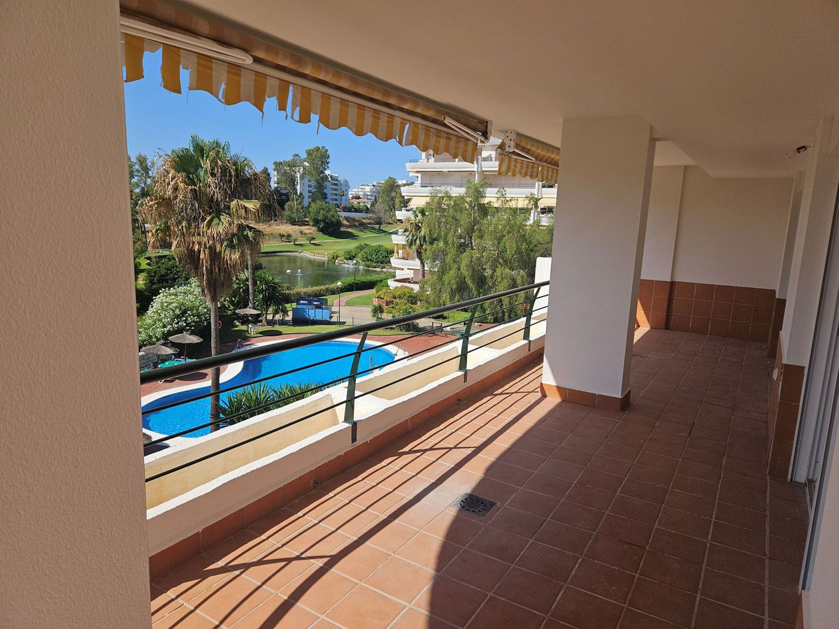 3 Bedroom Apartment for Sale in Guadalmina Alta — 7