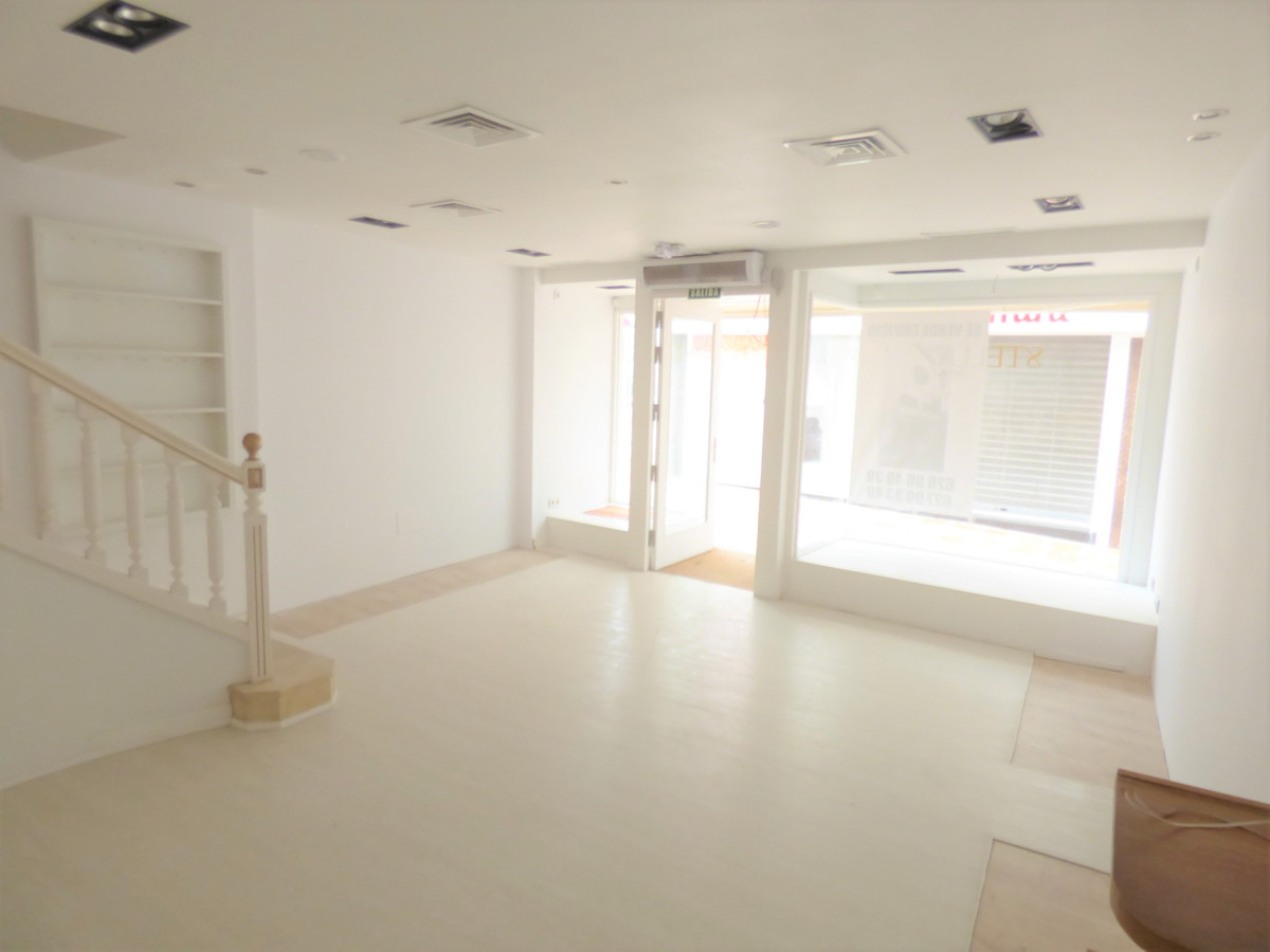 2 Bedroom Villa for Sale in Marbella — 4