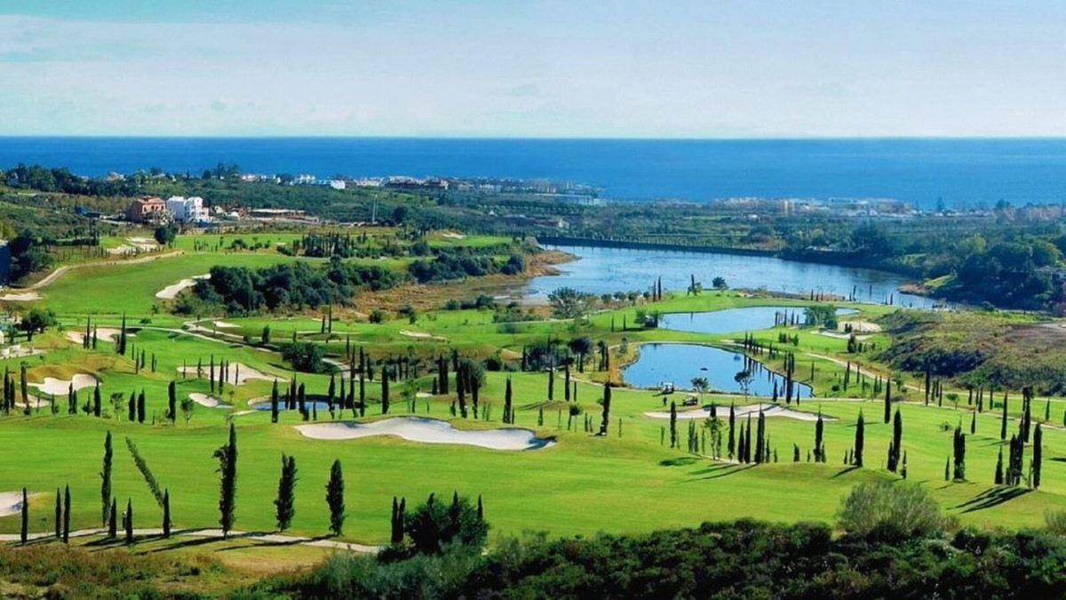 Plot for Sale in Los Flamingos — 2