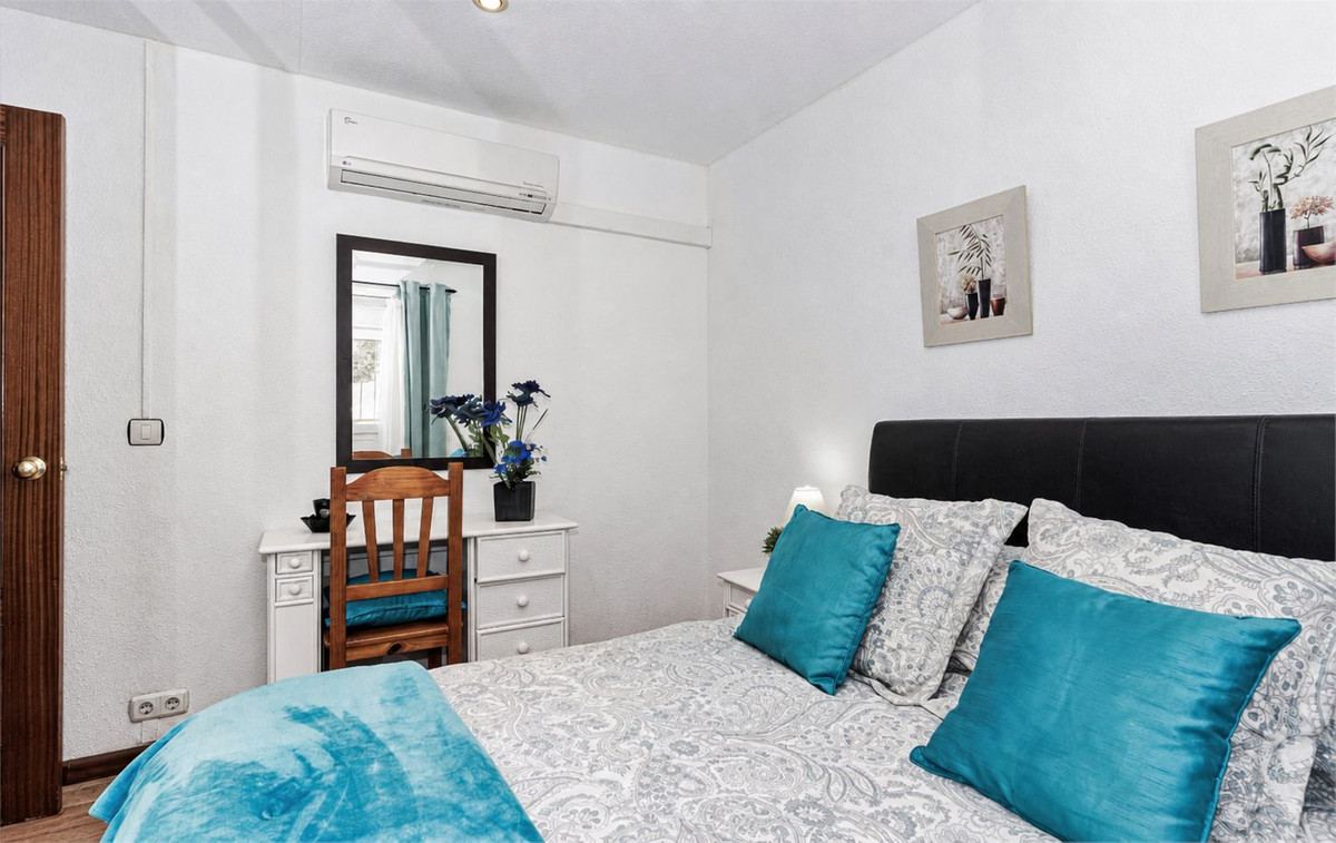 3 Bedroom Villa for Sale in Estepona — view 14