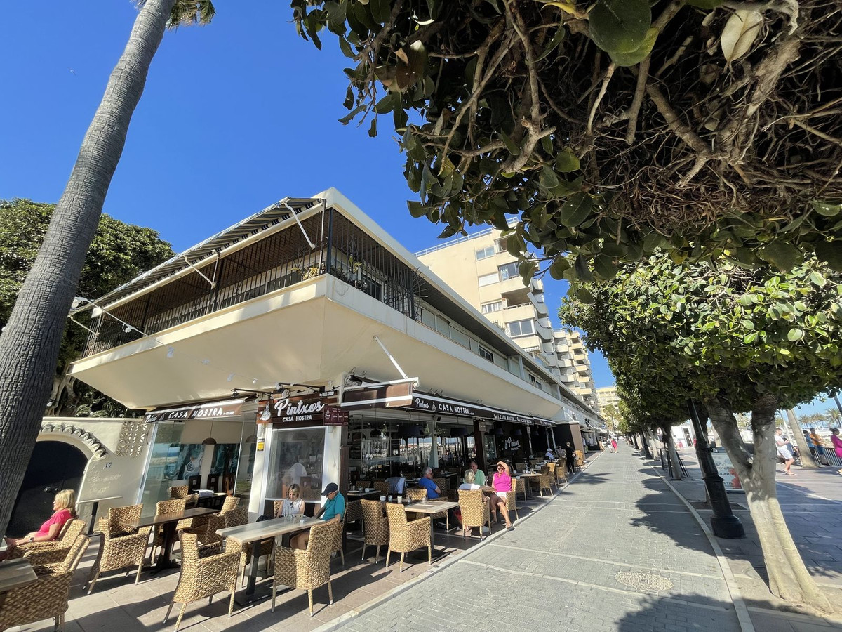 4 Bedroom Apartment for Sale in Marbella