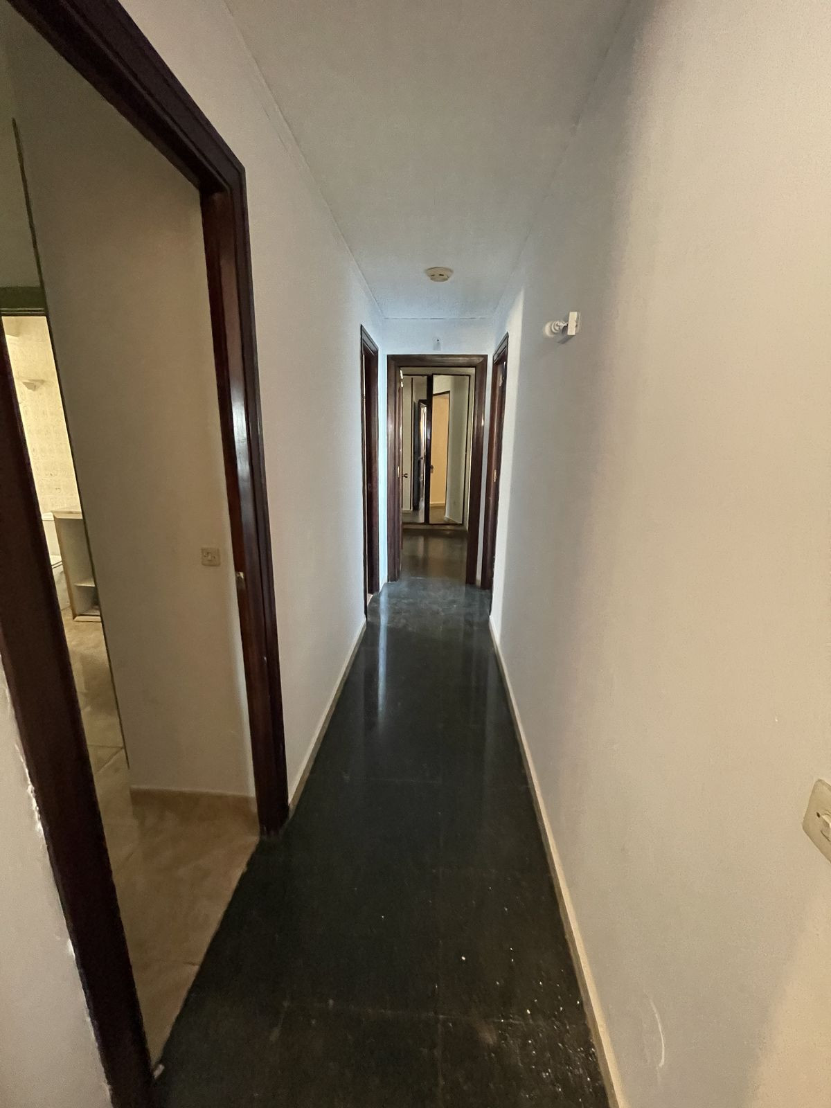 4 Bedroom Apartment for Sale in Marbella — view 18