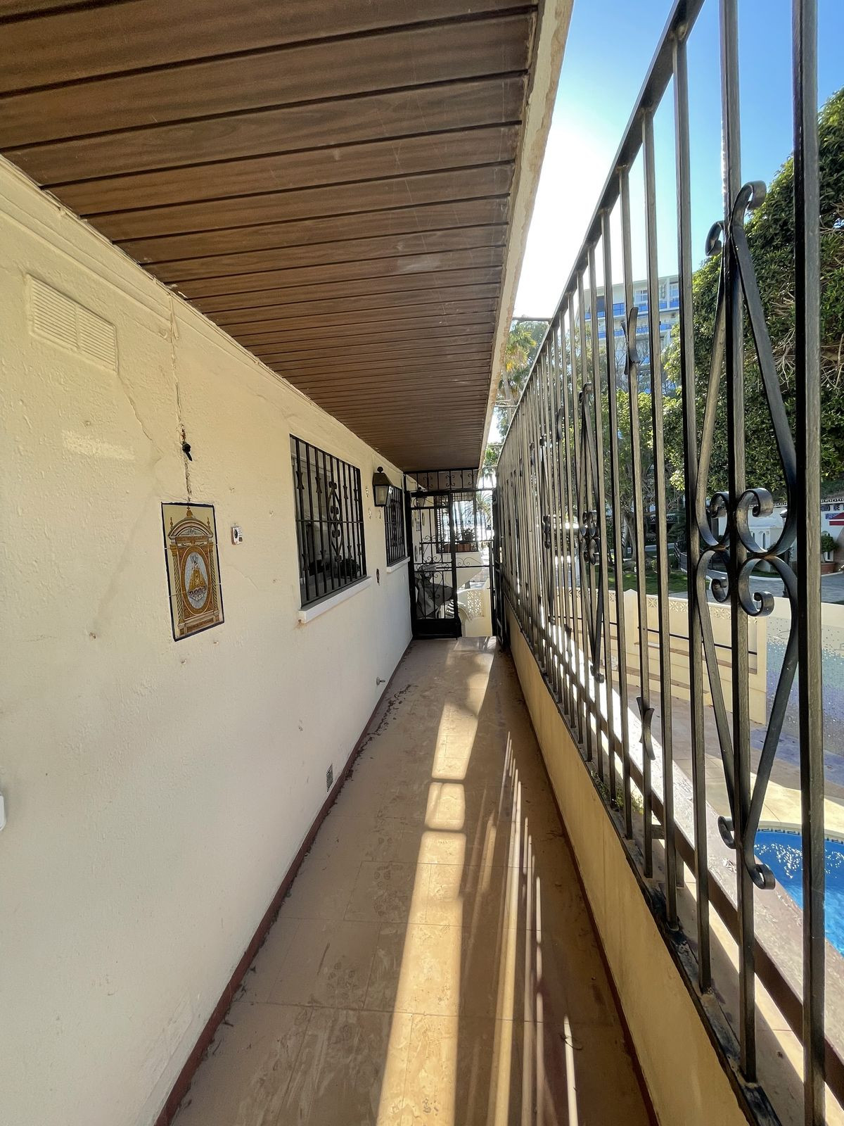 4 Bedroom Apartment for Sale in Marbella — view 19