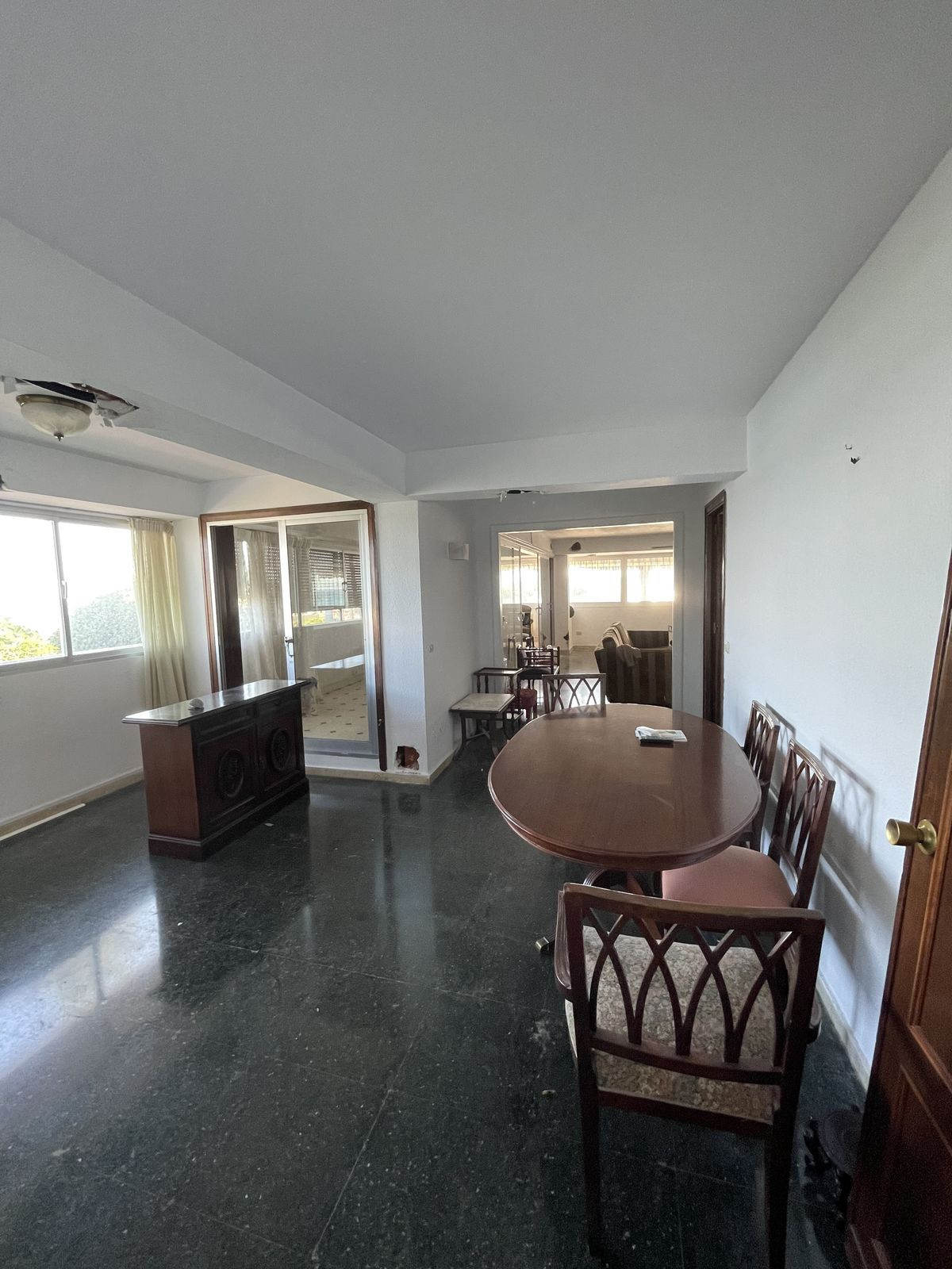 4 Bedroom Apartment for Sale in Marbella — 8