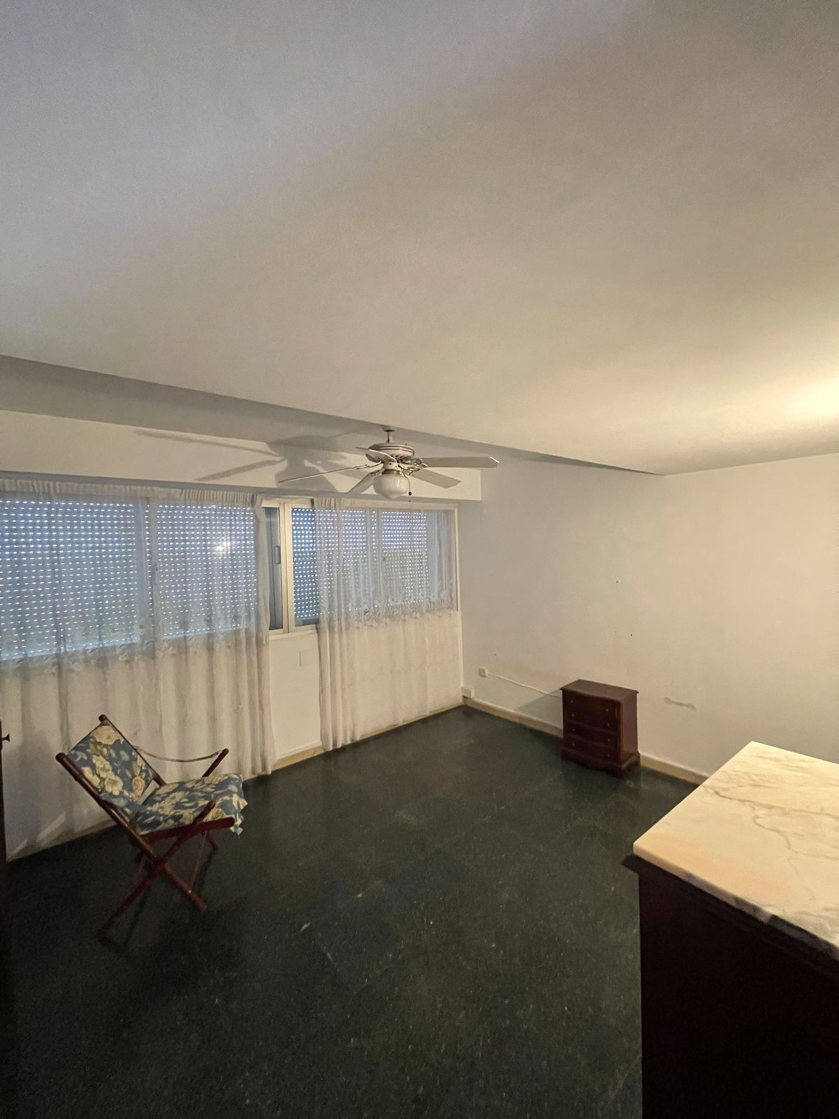 4 Bedroom Apartment for Sale in Marbella — view 10