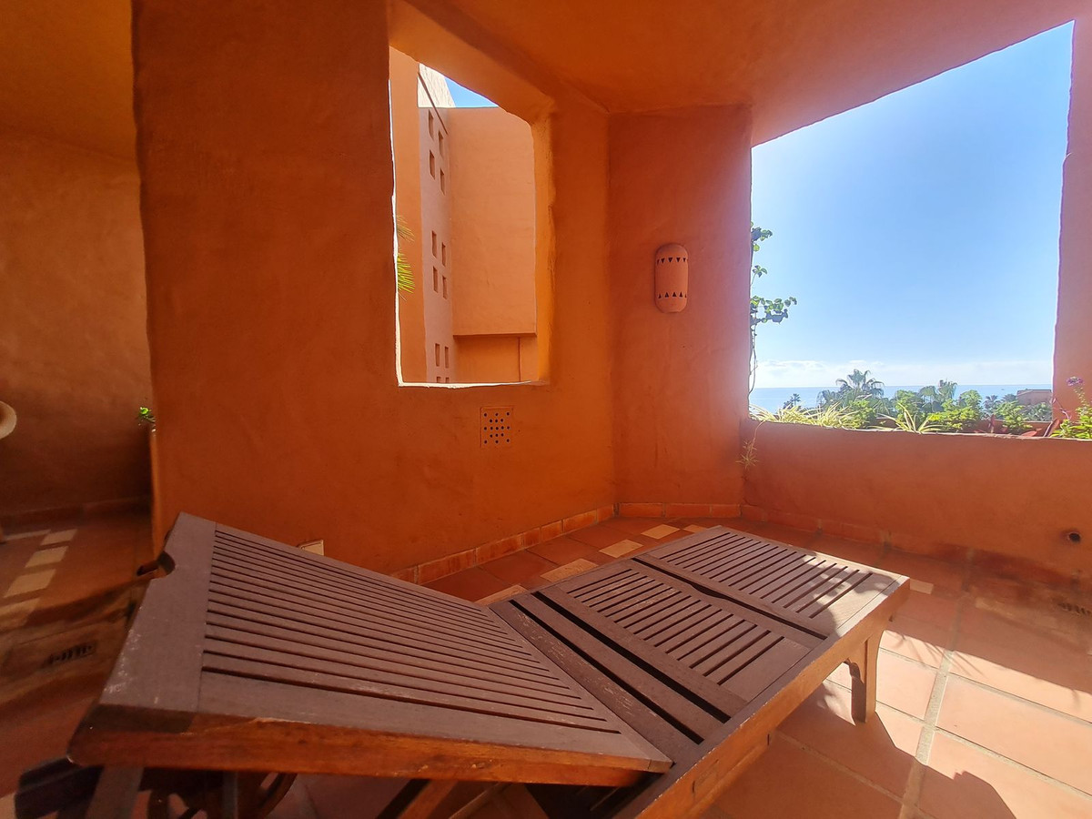 2 Bedroom Apartment for Sale in Estepona — 5