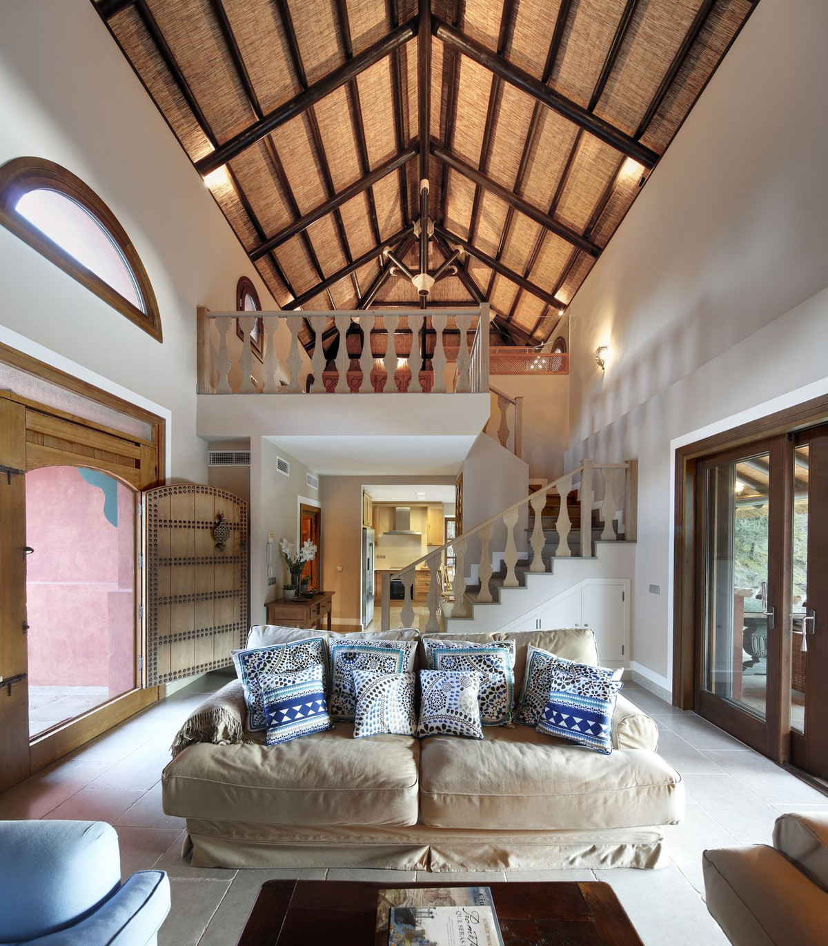 3 Bedroom Villa for Sale in Benahavís — 9