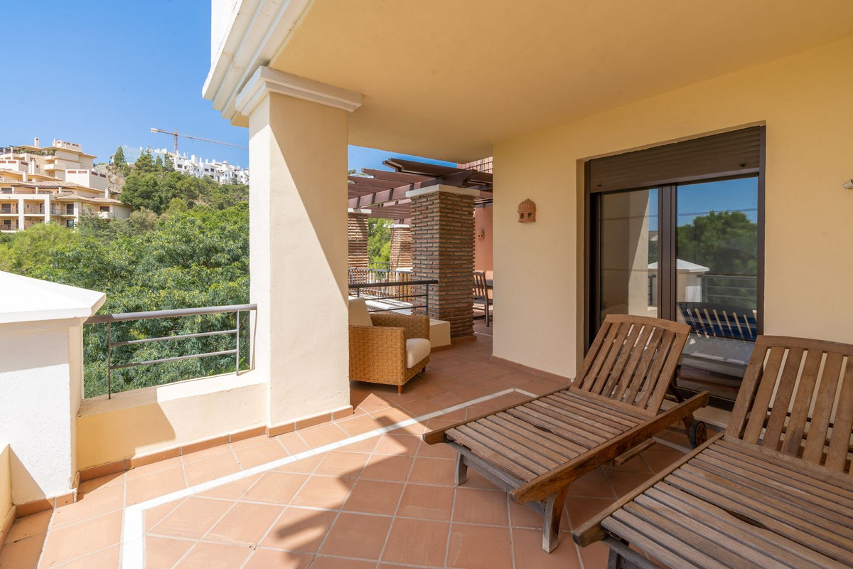 3 Bedroom Apartment for Sale in Los Arqueros — 2