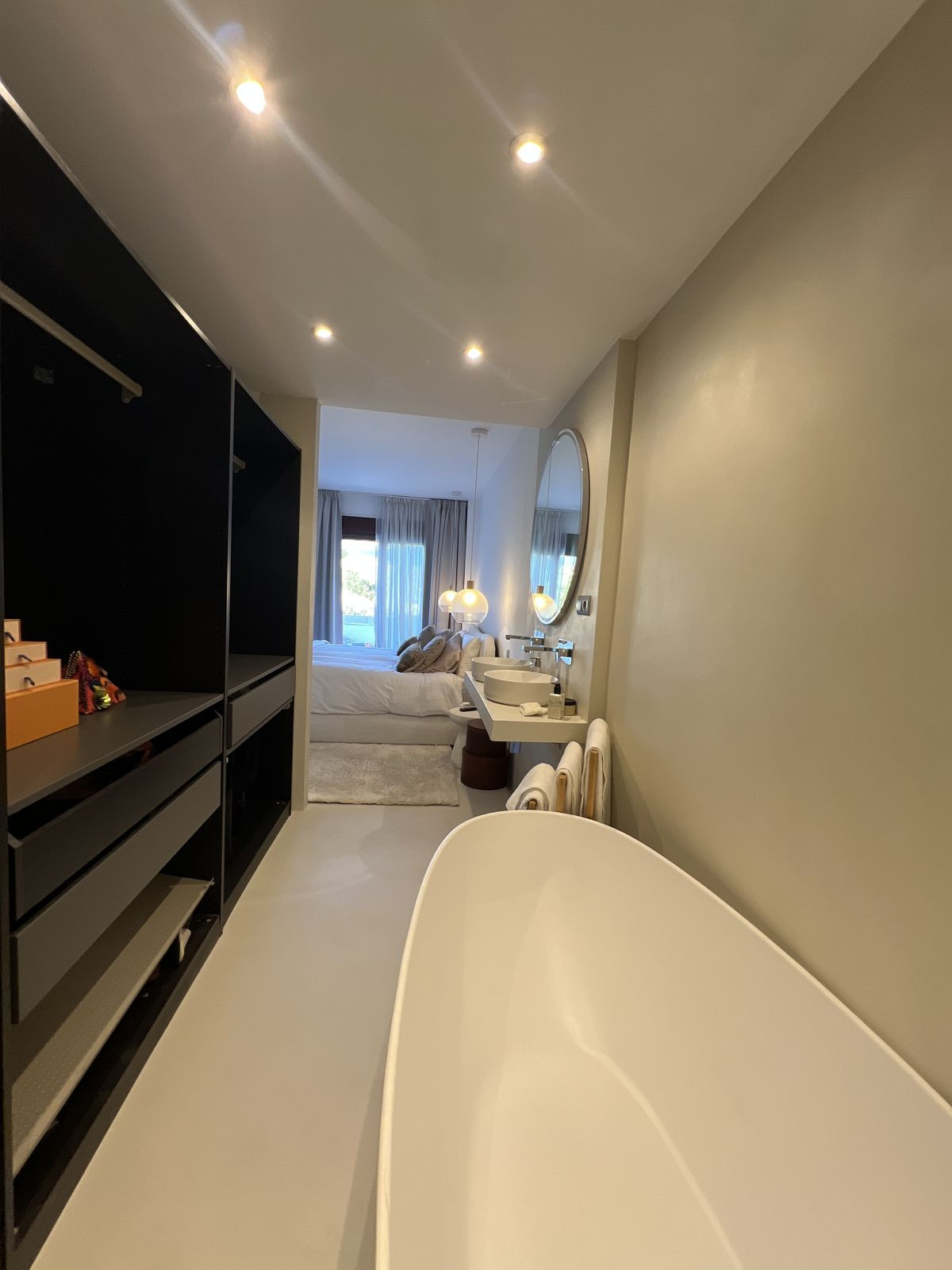 3 Bedroom Apartment for Sale in Nueva Andalucía — view 12