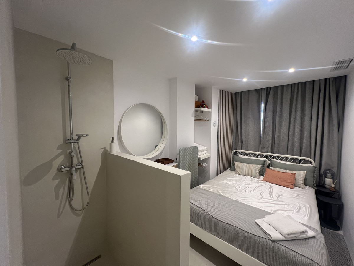 3 Bedroom Apartment for Sale in Nueva Andalucía — view 20