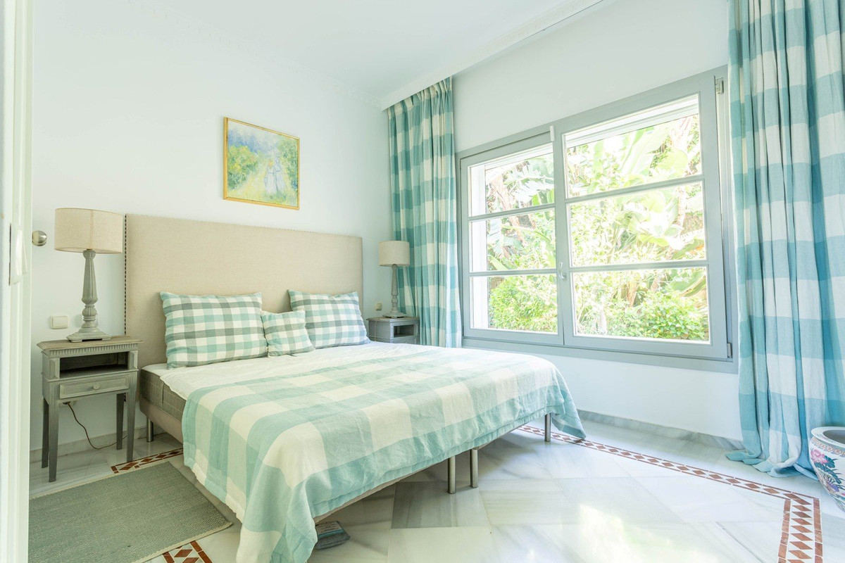 4 Bedroom Villa for Sale in Sierra Blanca — 6