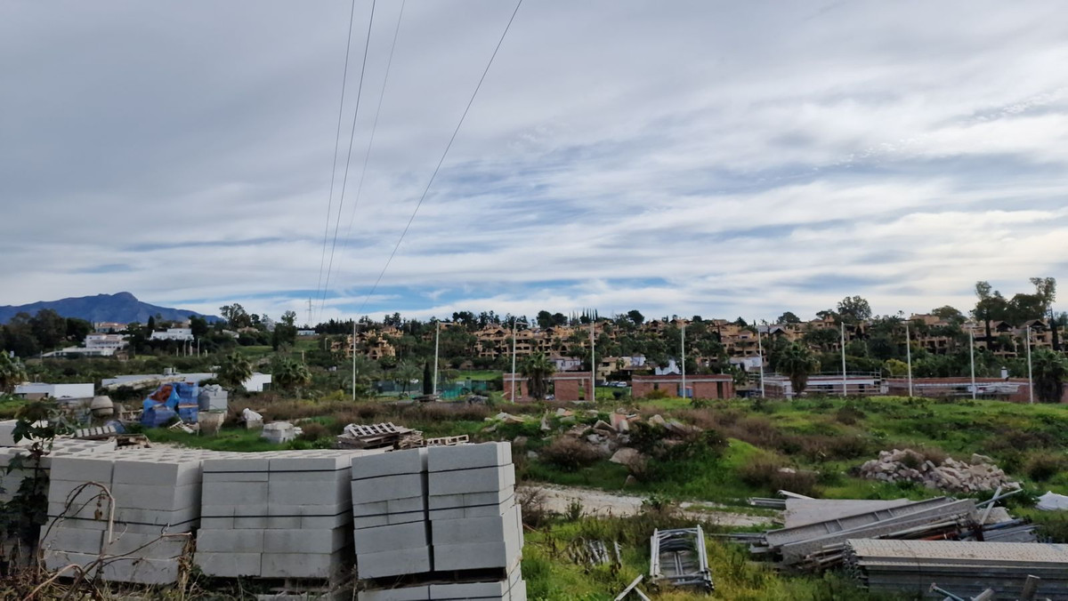 Plot for Sale in Estepona — 4