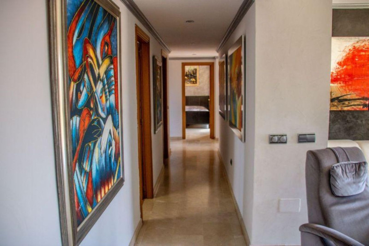 3 Bedroom Apartment for Sale in Costalita — 4