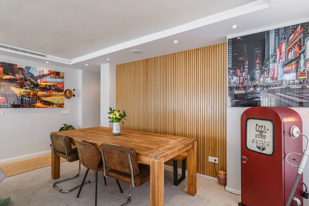 4 Bedroom Apartment for Sale in Marbella — 5