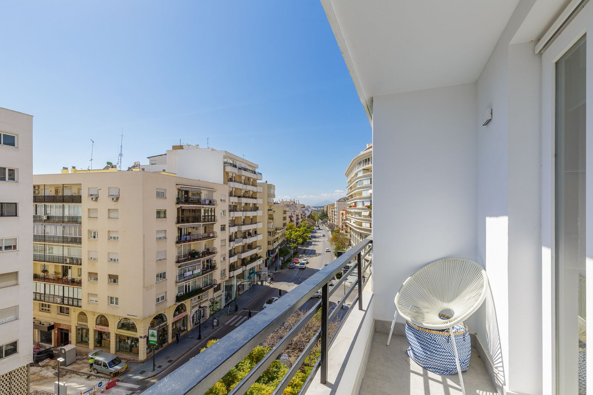 4 Bedroom Apartment for Sale in Marbella — 8