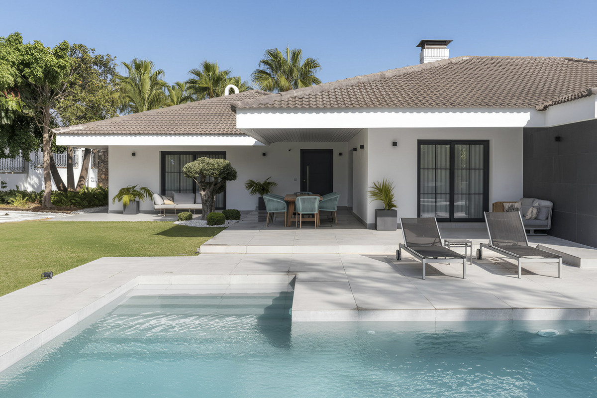 5 Bedroom Villa for Sale in Marbella — 4